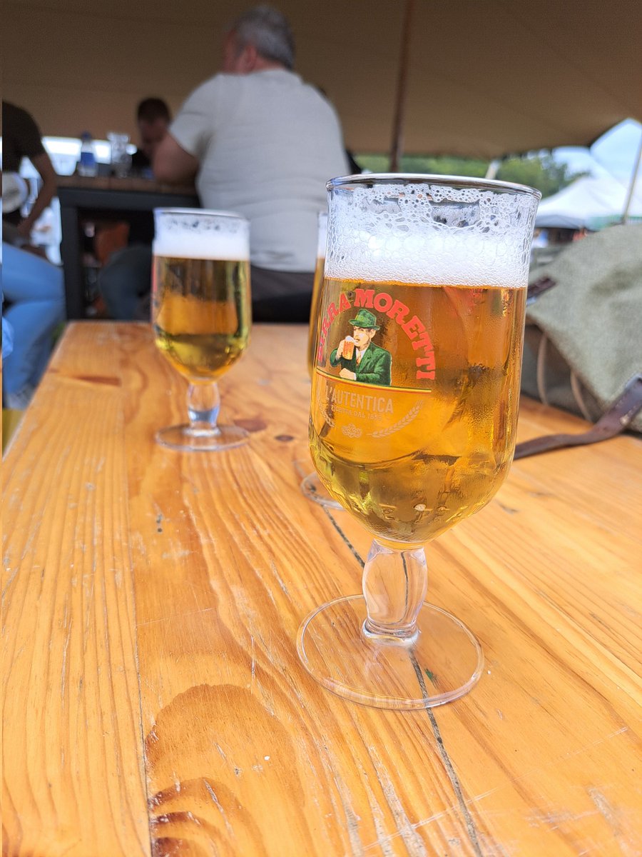 marjanna v.d. meulen tweet media