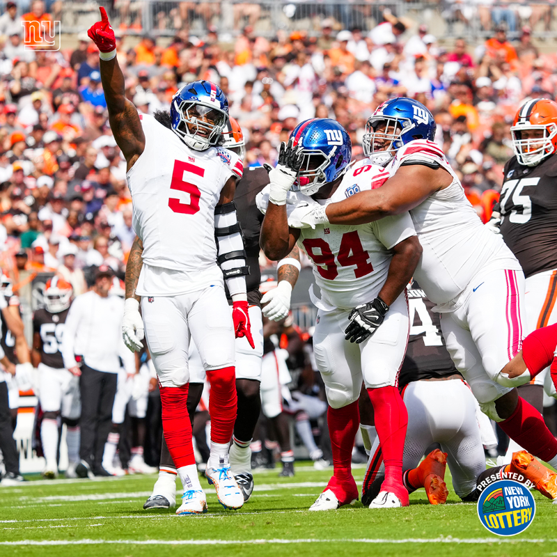 Giants's tweet photo. Leaving Cleveland with a W ‼️