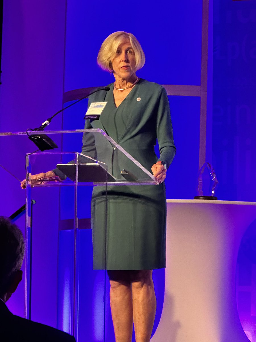Beth Jackson (@lipidcns) on Twitter photo Incredible start to #familyheartsummit24 <a href="/FamilyHeartFdn/">Family Heart Foundation</a> with Drs Brown and Goldstein and Dr Helen Hobbs <a href="/CBallantyneMD/">Christie Ballantyne</a> <a href="/hillypaige2/">Hilly Paige Jr</a> <a href="/nationallipid/">National Lipid Association</a> <a href="/lipiddoc/">Dr. James Underberg</a> <a href="/dan_soffer/">Dan Soffer</a> <a href="/SethShayMartin/">Seth Martin</a> <a href="/MarlysLPA/">Marlys Koschinsky</a> Incredible start to #familyheartsummit24 <a href="/FamilyHeartFdn/">Family Heart Foundation</a> with Drs Brown and Goldstein and Dr Helen Hobbs <a href="/CBallantyneMD/">Christie Ballantyne</a> <a href="/hillypaige2/">Hilly Paige Jr</a> <a href="/nationallipid/">National Lipid Association</a> <a href="/lipiddoc/">Dr. James Underberg</a> <a href="/dan_soffer/">Dan Soffer</a> <a href="/SethShayMartin/">Seth Martin</a> <a href="/MarlysLPA/">Marlys Koschinsky</a>