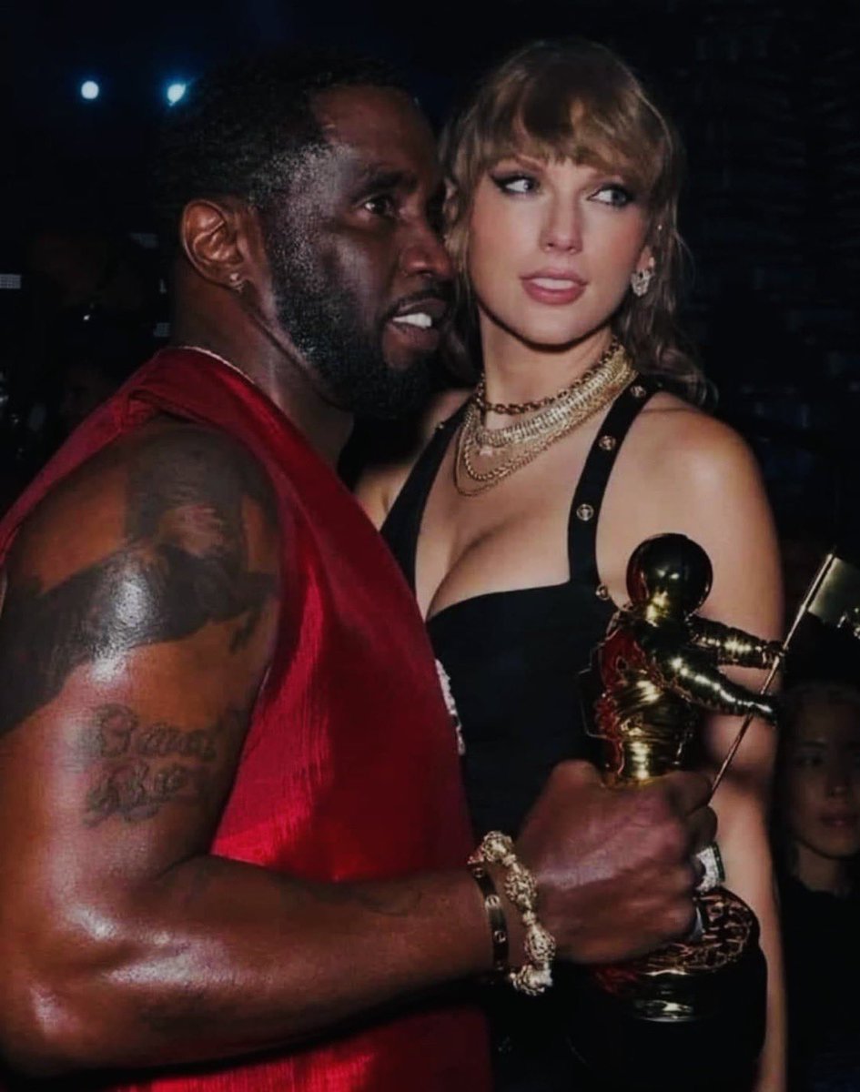 ¿La socialista Taylor Swift ya ha empezado a borrar las fotos con el pedófilo, violador y traficante de Niños Sean Diddy o todavía no?