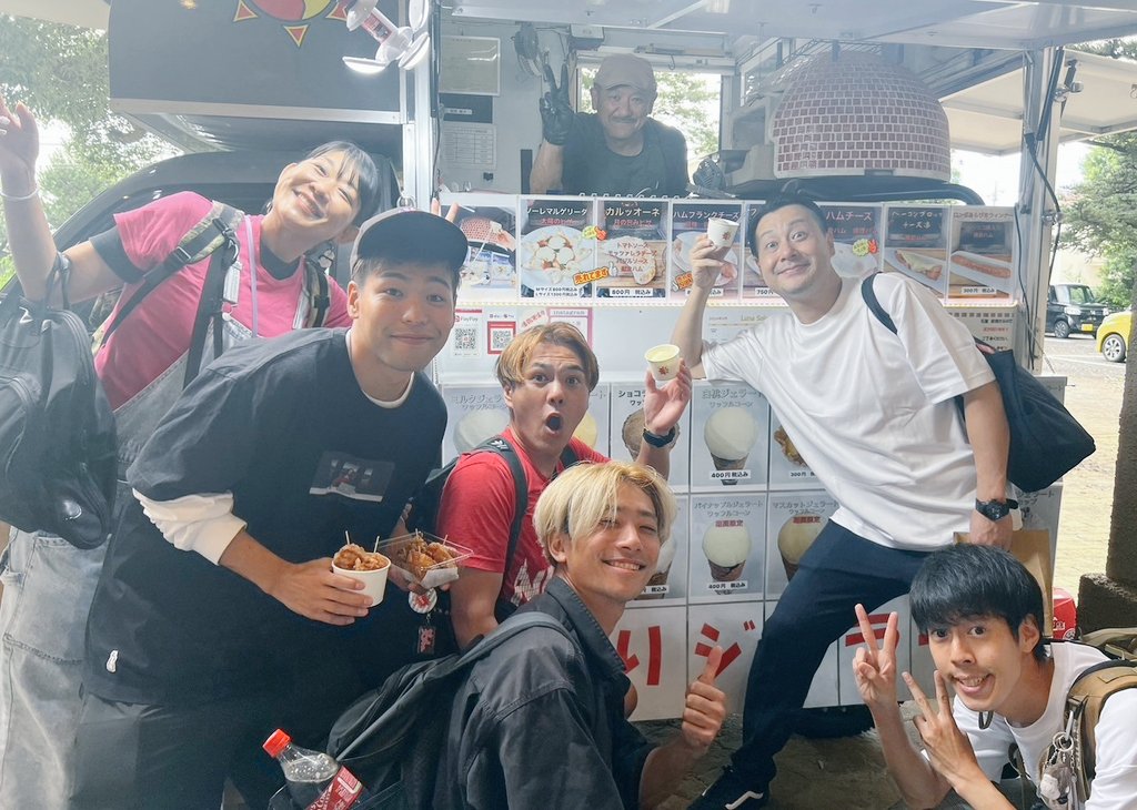 Yumicosmic28a's tweet photo. #ジョイライフ #JOYLIFE #笑劇場
#東松山 #PR大使 🌸😈
#さくらだモンスター
今回もお世話になりました🥹💓🫰
NEO HAPPINESS 🕊🕊𓂃 𓈒𓏸
一歩ようやく踏み出せました🐾🐾 https://t.co/CF1ySjJHsu