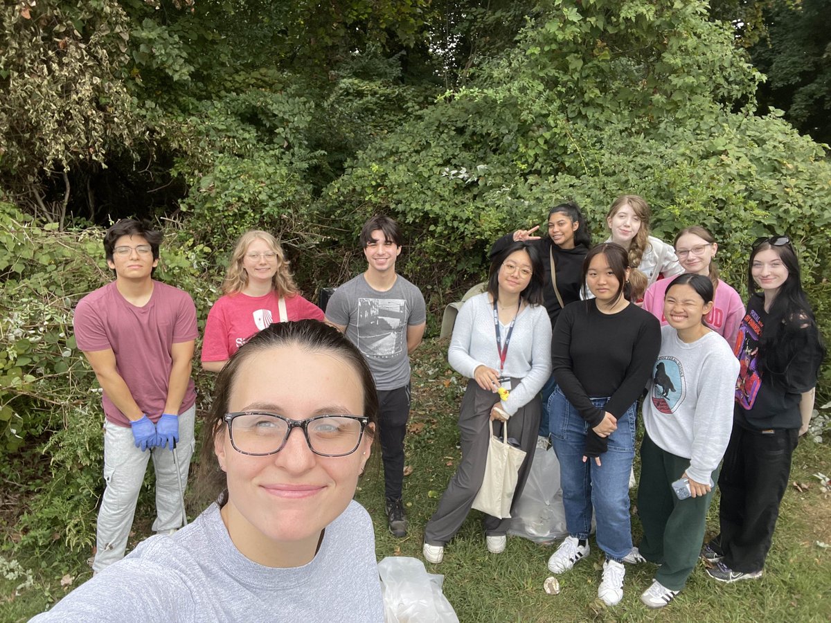 SBUCATNETWORK's tweet image. Thank you to everyone who volunteered for Shelter Clean Up! 🏠🧹 With your help, we were able to tidy up our stations and make them comfortable for our campus cats 🐾 and just in time for our feeders to help out as well! We hope you guys had fun and can't wait to see you again!