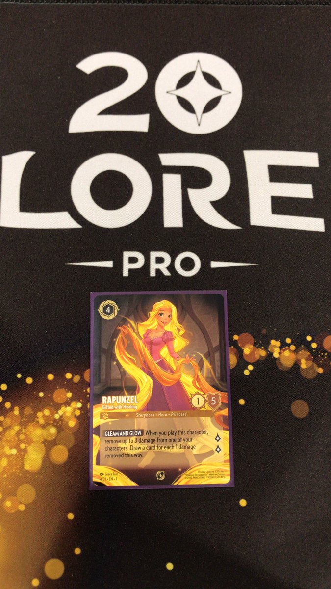 🚨GIVEAWAY🚨

I might have won some this weekend but I won’t be the only one!! One of you could win this Rapunzel.

1. Follow me
2. Follow @LabyrinthTCG 
3. Like the post
4. Retweet/Repost

Winner will be announced 9/30 at 1pm Eastern

#Lorcana