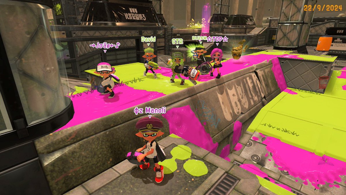 We got SECOND 🥈 IN LOW INK holy shit

Our second time playing as a team and we are so happy to have proven ourselves this weekend ‼️

Roster:
<a href="/thxnderbolt__/">Bolt</a> feeding 
<a href="/Blush21_/">Blush_</a> pen god
<a href="/Joao13__/">João</a> wow
@/David no twitter rip
<a href="/ManoliClips/">Manoli</a> roller strong
<a href="/NoahTdp/">NoahTDP</a> couldn't play lol