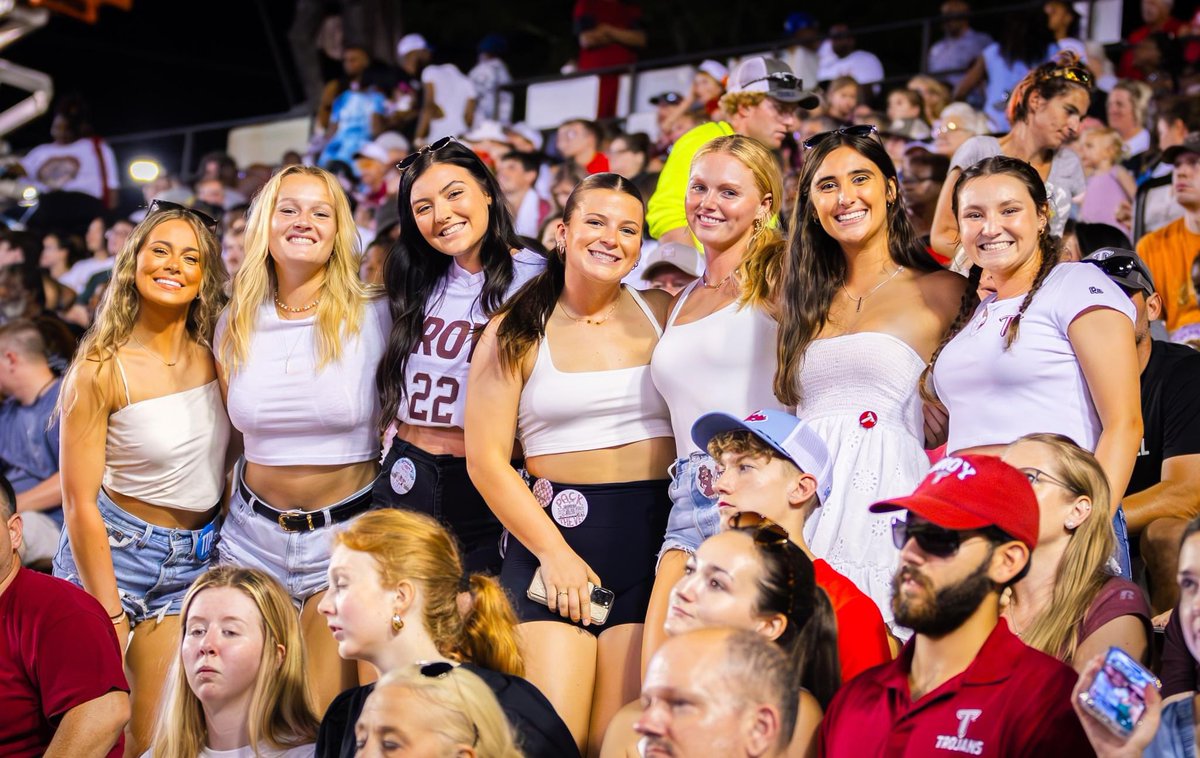 Fun times <a href="/TroyTrojansFB/">Troy Trojans Football 8x⚔️</a>!! Love my teammates! ⚔️🥎⚔️🥎<a href="/TroyTrojansSB/">Troy Softball</a> <a href="/reese_green25/">Reese Green</a> <a href="/Caidenoliva2024/">Caiden Oliva 2024</a> <a href="/sbbbrake/">Sarah Beth Brake</a> <a href="/AmesEsmee/">Esmee Ames</a> <a href="/sissydunn4/">Kayden (sissy) Dunn</a>