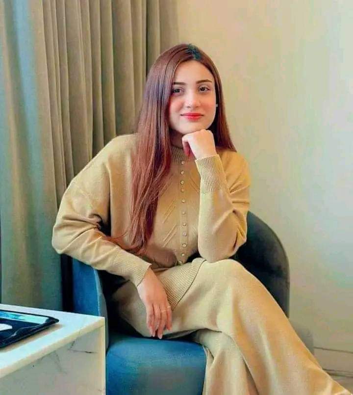 اسلام علیکم  صبح بخیر 🌸❤️
 میں آپ سب کی بہت شکر گزار ہوں  بہت قدر کرتی جو بھی میری پوسٹ پر آتا ھے آپ سب کا بہت شکریہ❤️🫶  آج میں نہیں بلکہ  آپ لوگ کوئی اچھی  بات  بتائیں یا اپنے ذوق شاعری کا کوئی شعر ہمارے نام کریں🦋🌸
یا میری پوسٹ دیکھ کر میری شخصیت کے بارے میں جو پہلا تاثر آتا