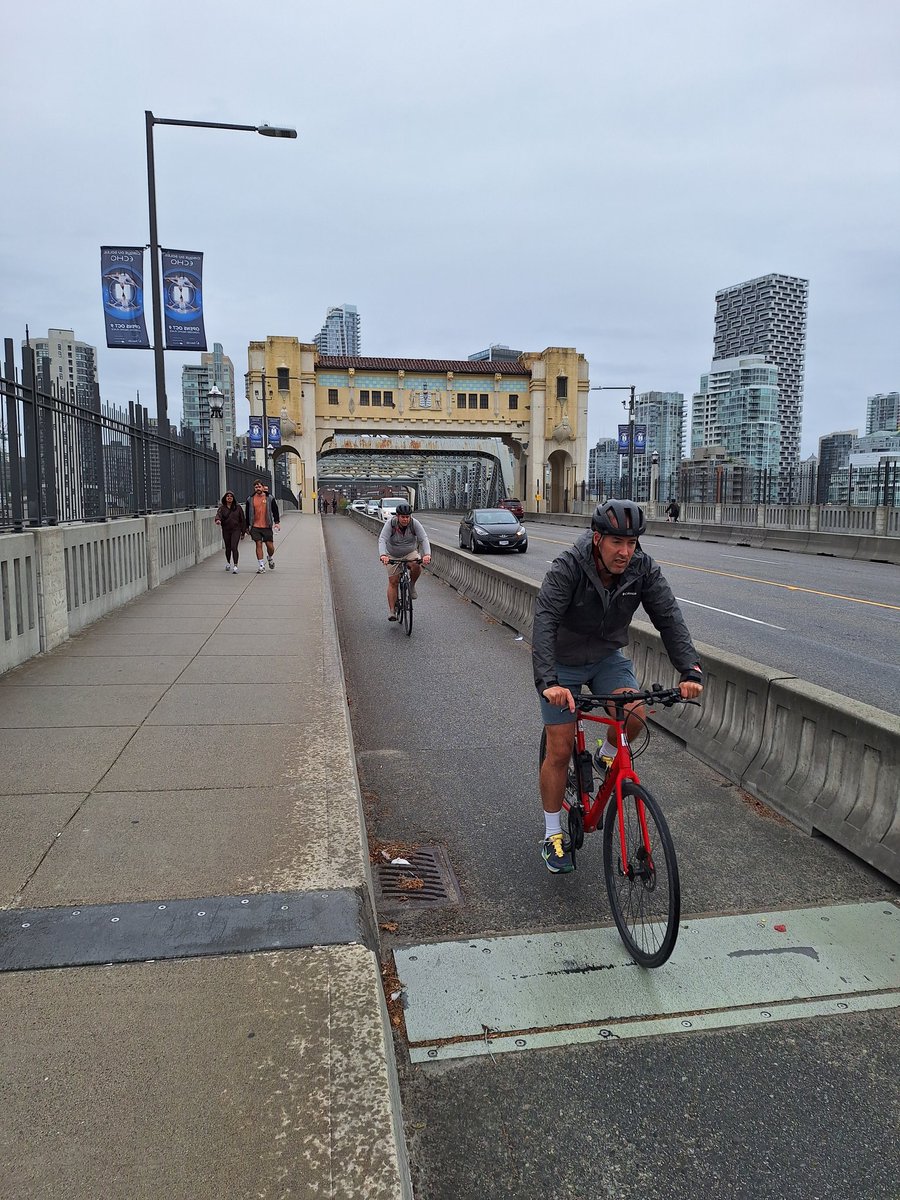 Ross Inglis tweet media