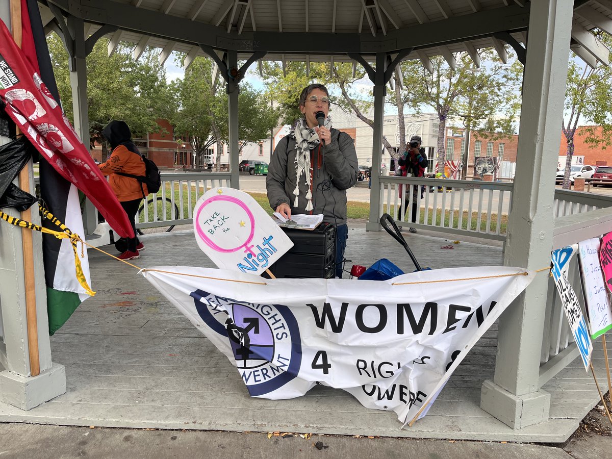apaulagetics's tweet photo. Take Back The Night
September 20, 2024
Near Whyte Avenue in Edmonton, Alberta, Canada.
--
#yeg #WhyteAvenue #WhyteAve #GenderBasedViolence #protest #yegphotographer #photojournalism https://t.co/M0nq6CJqsr