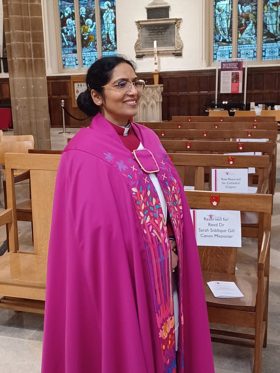 Sarah7_Gill's tweet photo. Honoured to be collated as Canon Missioner at Leicester Cathedral today. Thank you God for your call upon my life. https://t.co/s0pJydzrIM