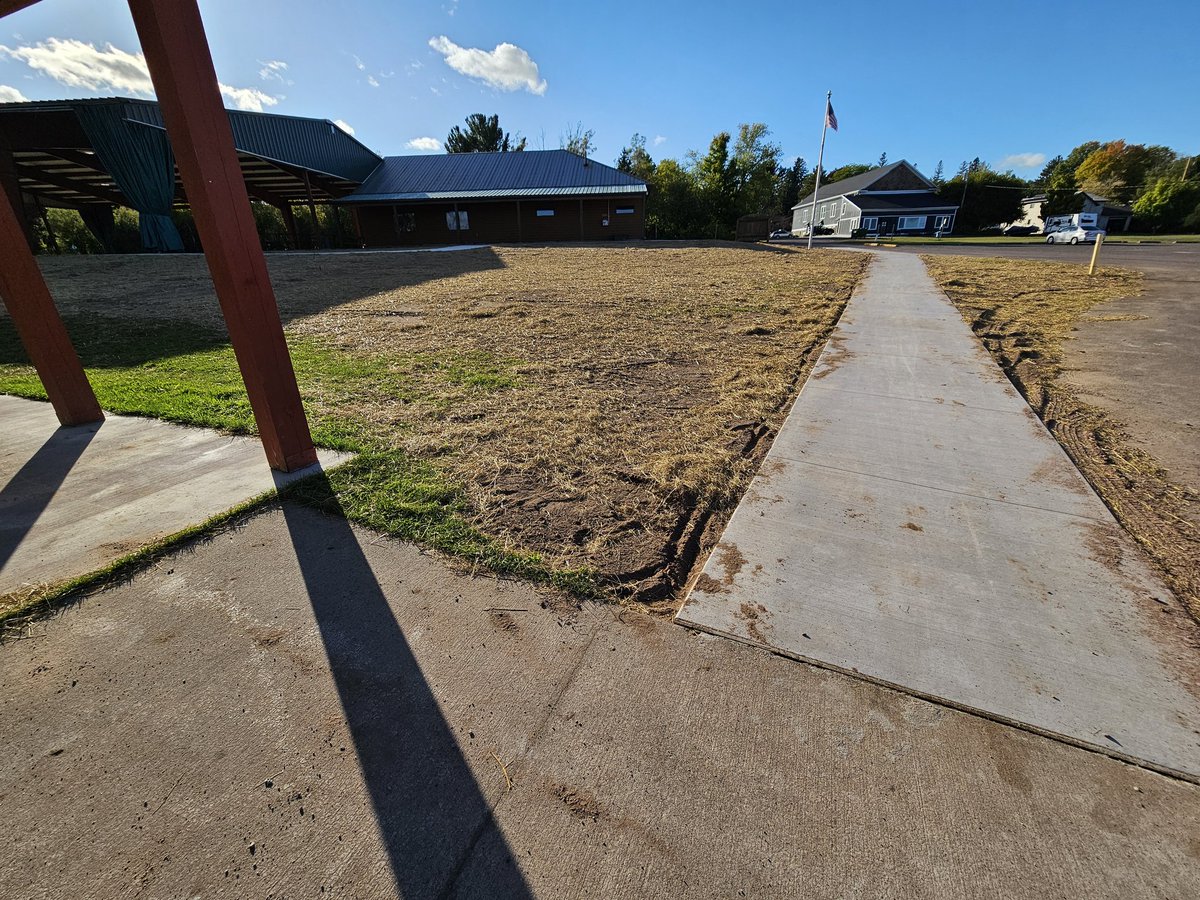 UPTreefarmer's tweet photo. Thanks to DP Construction for the great job on the accessible sidewalk from the pavilion to the waterfront funded by the Michigan Department of Natural Resources Spark Grant with additional funding from the Chassell Lions Club! #Chassell #accessibility #MDNR #SparkGrant https://t.co/VtJIZTMiI1