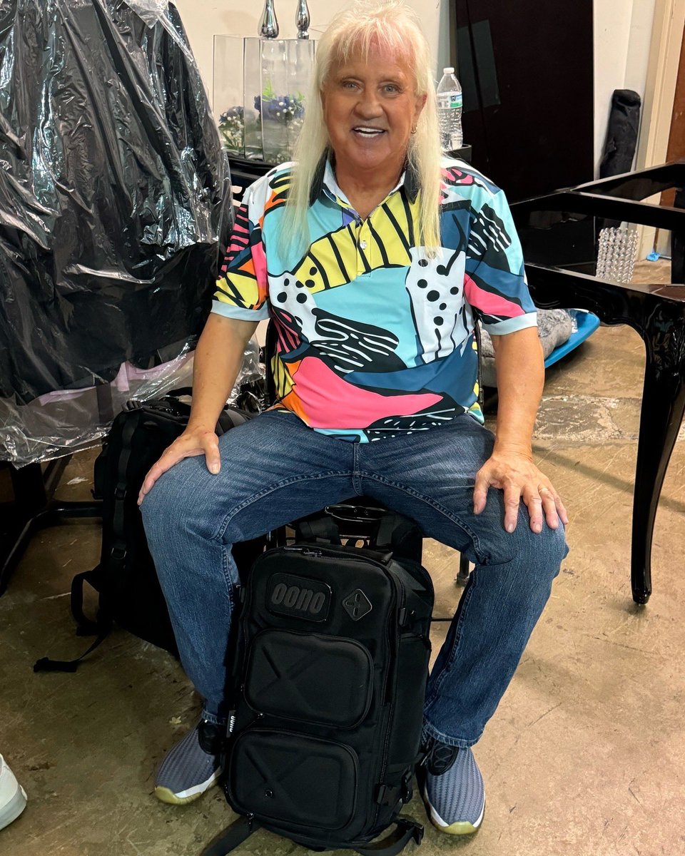 Ricky Morton tweet media