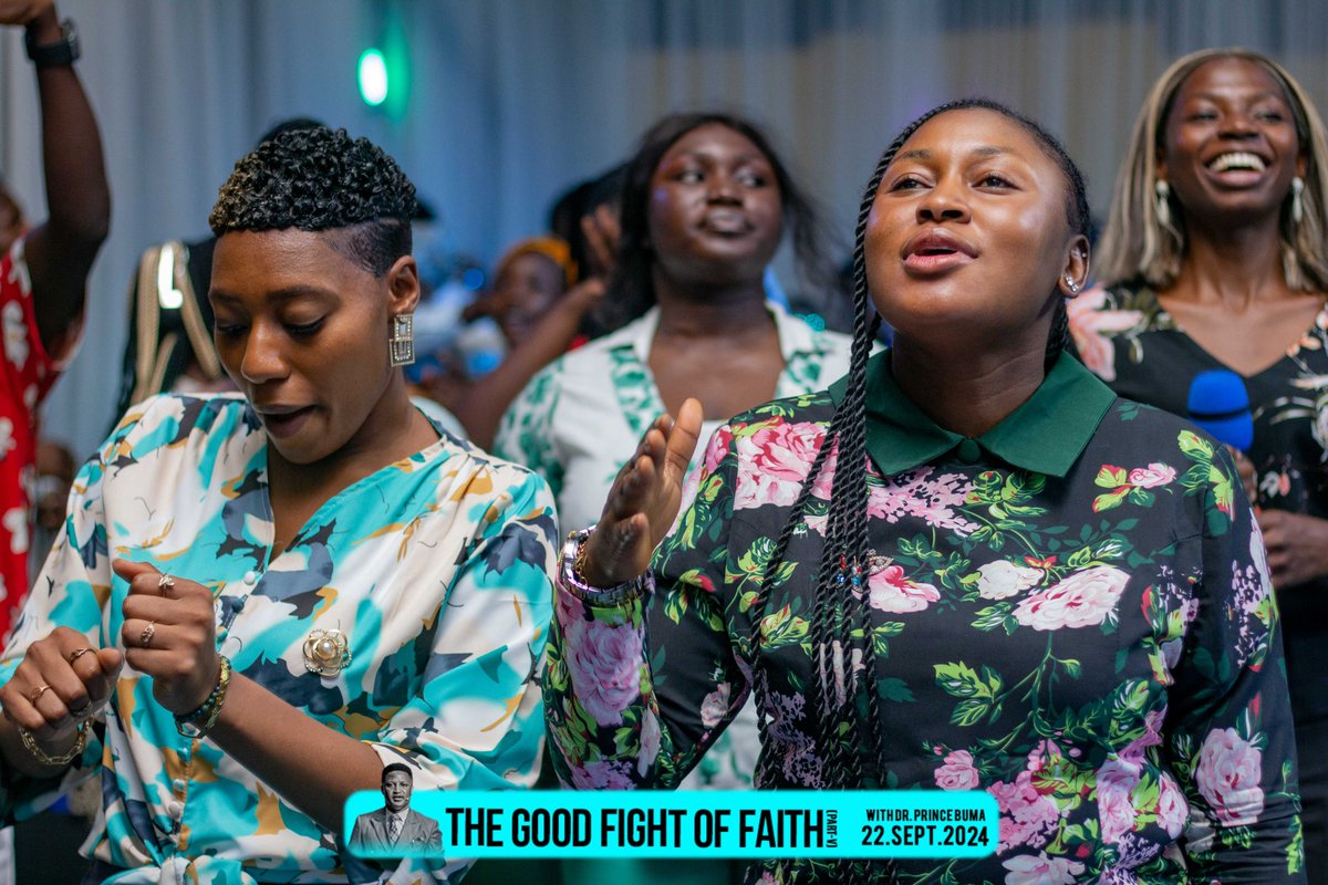 aocmizioncity's tweet photo. 🎶🎶

The Lord our God, He's king of Israel
He's given us his son, Emmanuel 
Atonement for all of our sins
A gift to set us all free
So let there be praise (2x)
With all of my heart, I will lift up my voice to you and I will sing
Wetin I go give to you, my praise, eh-eh https://t.co/KMUuaTY7nP