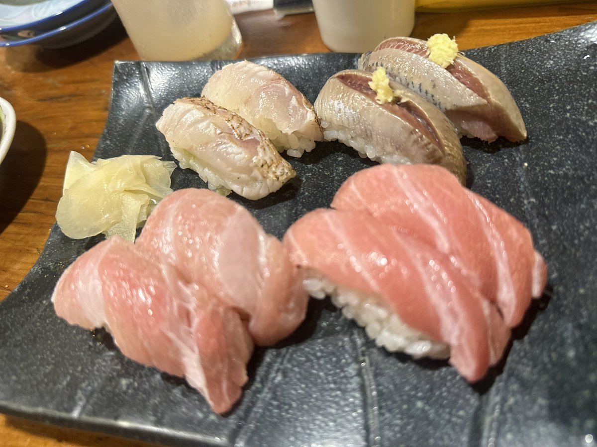 mikarinv2's tweet photo. 恵比寿で美味しい魚屋さんみつけました。
お寿司やさんに振られてお店を探していたら偶然に発見。 https://t.co/0Qr34Ek5cz