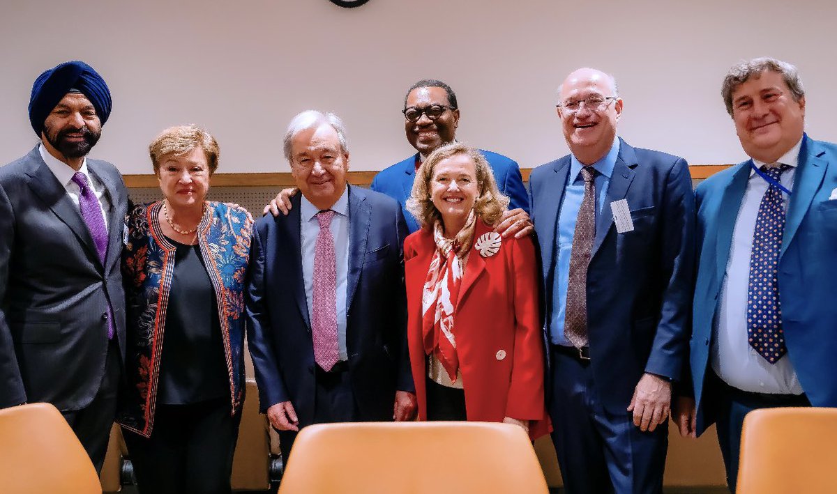 CarolineKende's tweet photo. Here at #UNGA today in New York, really so great to see the high level of cooperation and good spirit among the heads of @UN and the Multilateral Development Banks. Great photos of @antonioguterres @AminaJMohammed @akin_adesina @igoldfajn @NadiaCalvino @KGeorgieva. https://t.co/Zed2uauJFO