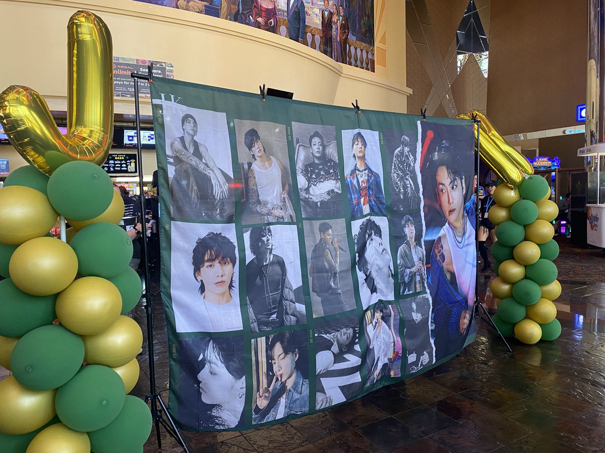 bangtan__belle's tweet photo. Finally watched #JUNGKOOK_IAMSTILL with @Tawannie7 yesterday &amp; almost 200 other ARMYs, some driving 2-3 hours to join us. It was a lot of fun, loved hearing reactions throughout the docu 💜 Thank you to our local ARMYs who decorated and organized everything! #SDARMY #BTS_ARMY https://t.co/9Og1S5mj9U