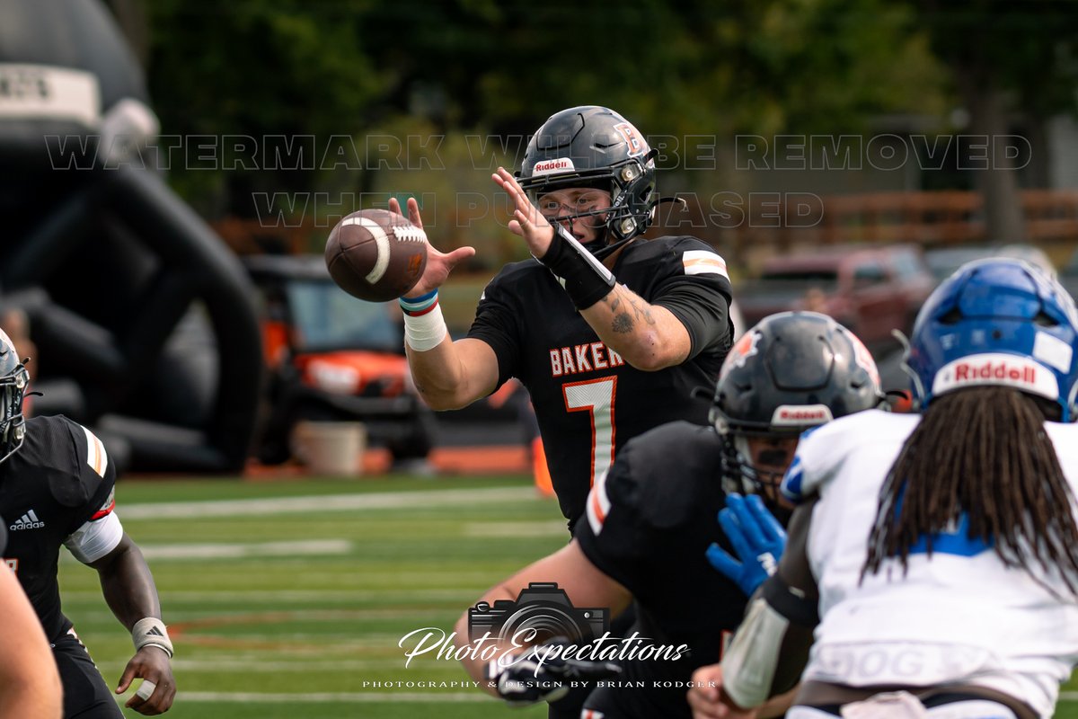 PhotoExpectatio's tweet image. Baker U vs Culver-Stockton preview shots and album. Baker walks away with another victory on the season at 61-7.
To view full album and purchasing options, visit the following link to my website. For any questions, please DM me.
photoexpectations.com/.../Baker-U-vs…