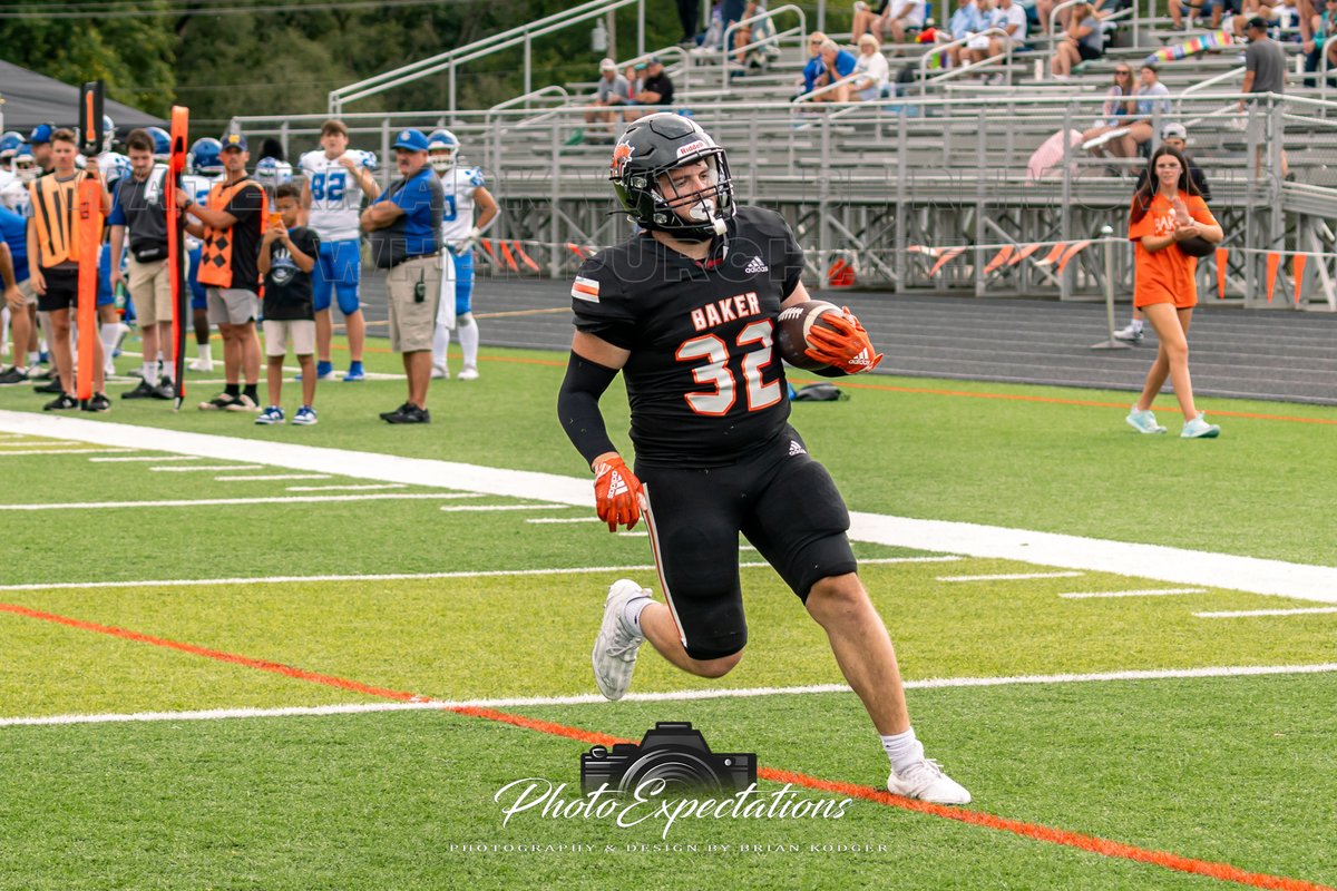 PhotoExpectatio's tweet image. Baker U vs Culver-Stockton preview shots and album. Baker walks away with another victory on the season at 61-7.
To view full album and purchasing options, visit the following link to my website. For any questions, please DM me.
photoexpectations.com/.../Baker-U-vs…