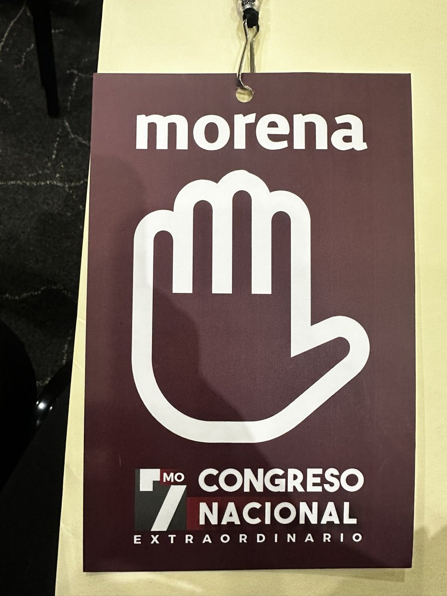 mar12ya's tweet photo. Celebramos el 7• Congreso Nacional del @PartidoMorenaMx  donde elegimos a quien durante los próximo  3 años llevará la ruta del 2do piso de la 4T nuestra amiga @LuisaAlcalde felicidades #EstiempodeMujeres 
@ClaraBrugadaM https://t.co/LoX5nBx2P5