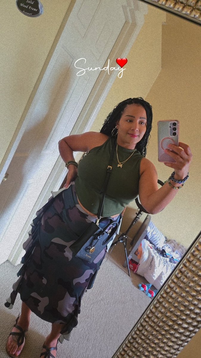 MsReneeRozay's tweet photo. Oh nothing....just feeling extra good on this good Sunday 😁 https://t.co/ACHIEA2uiY