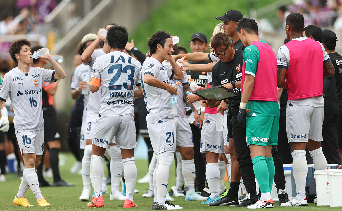 spulse_official's tweet photo. ◤◢◤𝐏𝐈𝐂𝐊𝐔𝐏 𝐏𝐇𝐎𝐓𝐎◢◤◢
#0922vs藤枝

全員で掴んだ＋３🔥🔥🔥

#spulse #ONEFAMIL https://t.co/OgqLFpODas