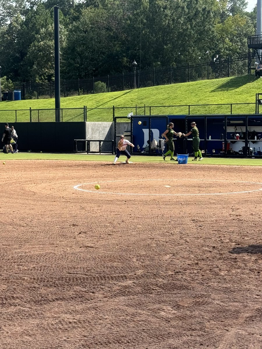 Allie Stuart tweet media