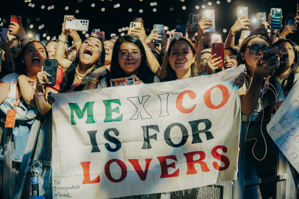 ocesa_pop's tweet photo. Lo que vivimos con @NiallOfficial quedará guardado siempre en nuestros corazones❤️‍🔥💫  #TheShowLiveOnTour 

📸: Christian Tierney https://t.co/ppuMEdgdba