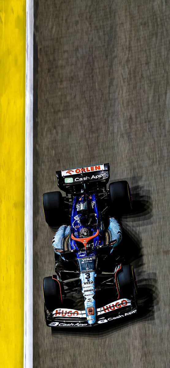 BW_Wallies's tweet photo. "Enjoy the butterflies" 🦋
Dont cry because its over, smile  because it happened ❤️

Daniel Ricciardo | #SingaporeGP 🇸🇬🇦🇺 https://t.co/f46E7868JF