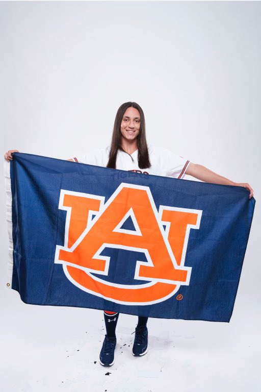 bellamaria2026's tweet photo. I’m extremely excited and proud to announce my commitment to play 🥎at the University of Auburn. #WDE🦅 #Tigers🐅 @AuburnSoftball @CoachMalveaux @KateMalveaux @rykerzc @DJSanders37 @FrizellRiley @Intensity16uBOD @intensitykod @Donovansoftbal1 https://t.co/XlSEOewy4j