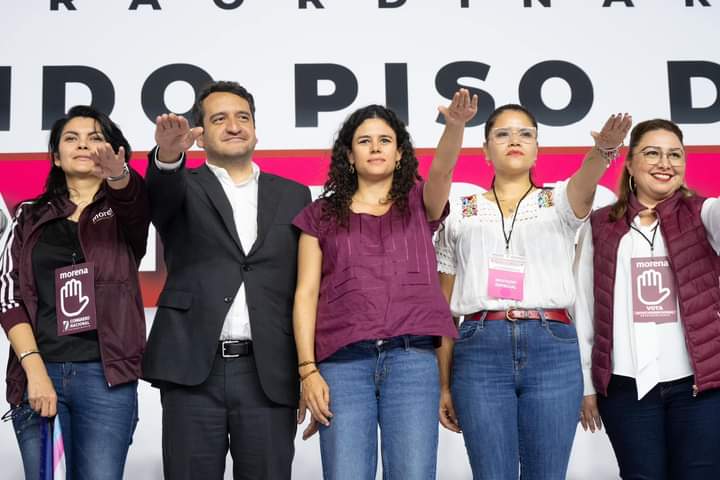 P_Regeneracion's tweet photo. En el VII Congreso Nacional de Morena fue elegida por unanimidad a @LuisaAlcalde para la presidencia de nuestro partido. 

Militante de las causas justas y una mujer comprometida con la Transformación del país. https://t.co/VMKtCVMWT3