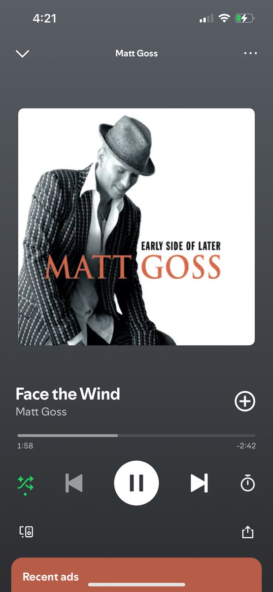 barbaracho's tweet photo. Trying out my new Singer, while listening to my fave singer @mattgoss https://t.co/MFj2Z3qlVX