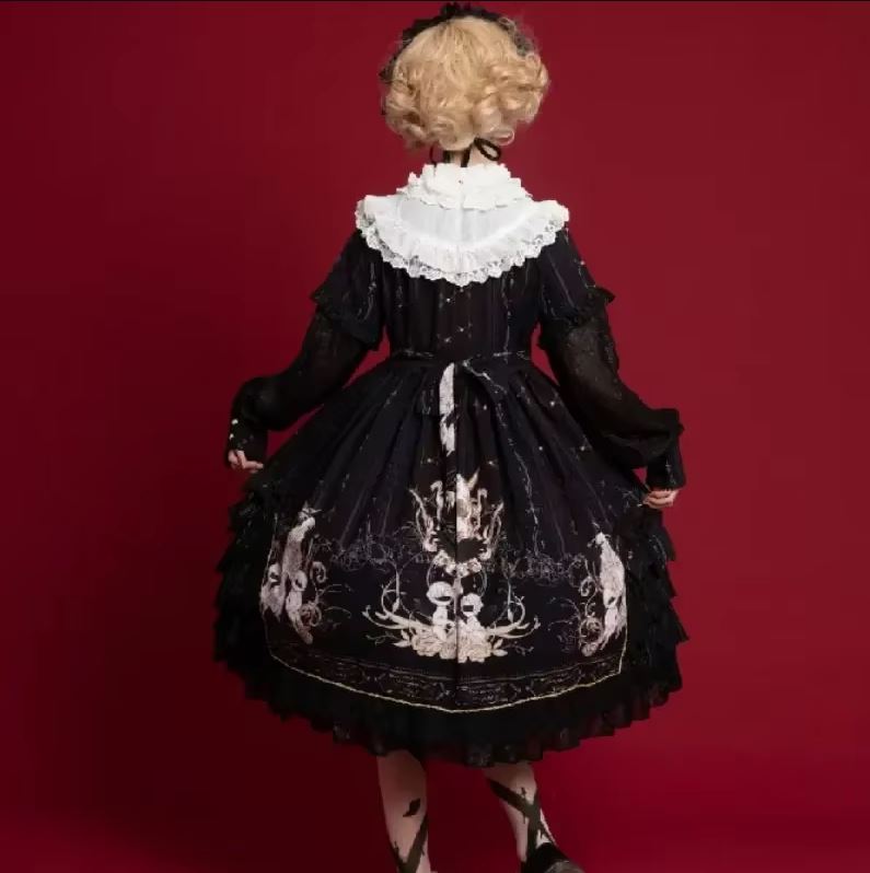 Puerh_Cha's tweet photo. Black or White? | #ReunionWorld #OP #GothLoli #GothicLolita #LongSleeve #LolitaFashion #MidiDress by #OCELOT | https://t.co/QE8Dp8vimn #Kawaii https://t.co/WsaNqHeqxt