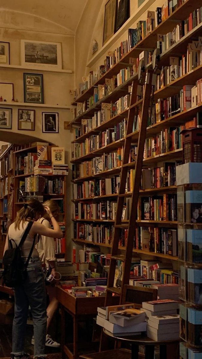 librofilos's tweet photo. La belleza de los libros https://t.co/l7QfDTxD8p