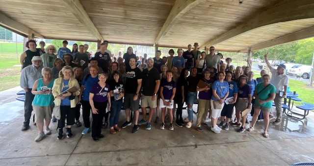 TerenceEveritt's tweet image. A huge thank you to our friends at @NeighborsOnCall and @County2CountyNC  for knocking 1,193 doors today in Granville County with me and @Oxford_Cohn! 44 days until we break the NCGOP's gerrymandered supermajorities in the #NCGA - and this team is not letting up. #ncpol