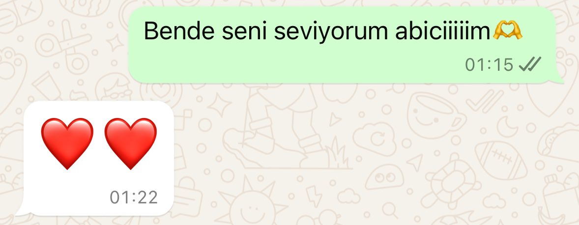 devilayse's tweet photo. Eve yeni girmişim, bi yanımda sevdiğim adam bi yanımda kan bağı olmayan ama en sevdiğim abimmm öyle bi güüün🫶❤️ https://t.co/rhMhUIOsfg