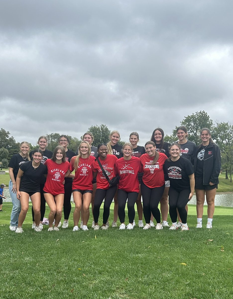 Successful day at the Lady Bulldog golf scramble! The weather cooperated, and golf shots happened. Thanks to everyone who sponsored or played!! #LadyDogs