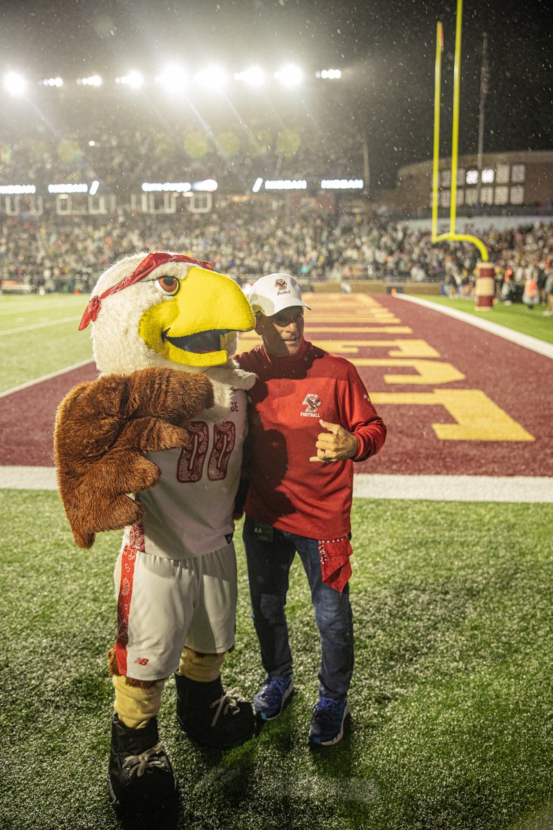 2️⃣4️⃣ hours ago, there was an epic game in Alumni Stadium. #WeAreBC 🦅 #ForWelles ❤️

📸: Jaiden Nicholson '25