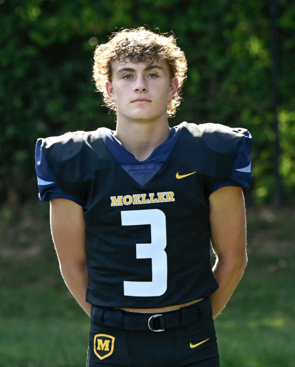 MoellerFootball's tweet photo. Demo Dawgs of The Week - Week 5 vs. St. X. 

Offense: 
#3 Deacon Simmons - RB

Defense:
#28 Logan Pucke - DB
#45 Jack Toepfer - DB 

Special Forces:
#86 Eli Simonovich - WR
#87 Aydin McComas - WR

#GoBigMoe #11CKU https://t.co/RgQz3Ngjnw