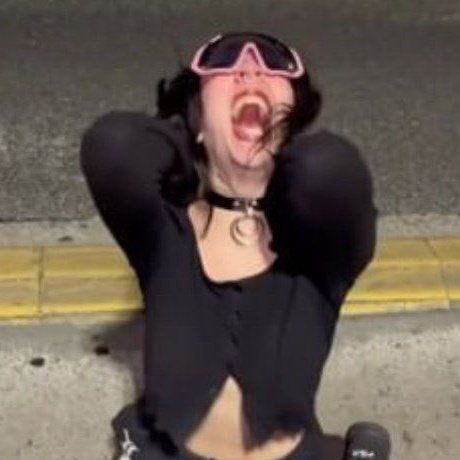 pensando en lo flaca que podría estar si hubiera seguido esos hábitos