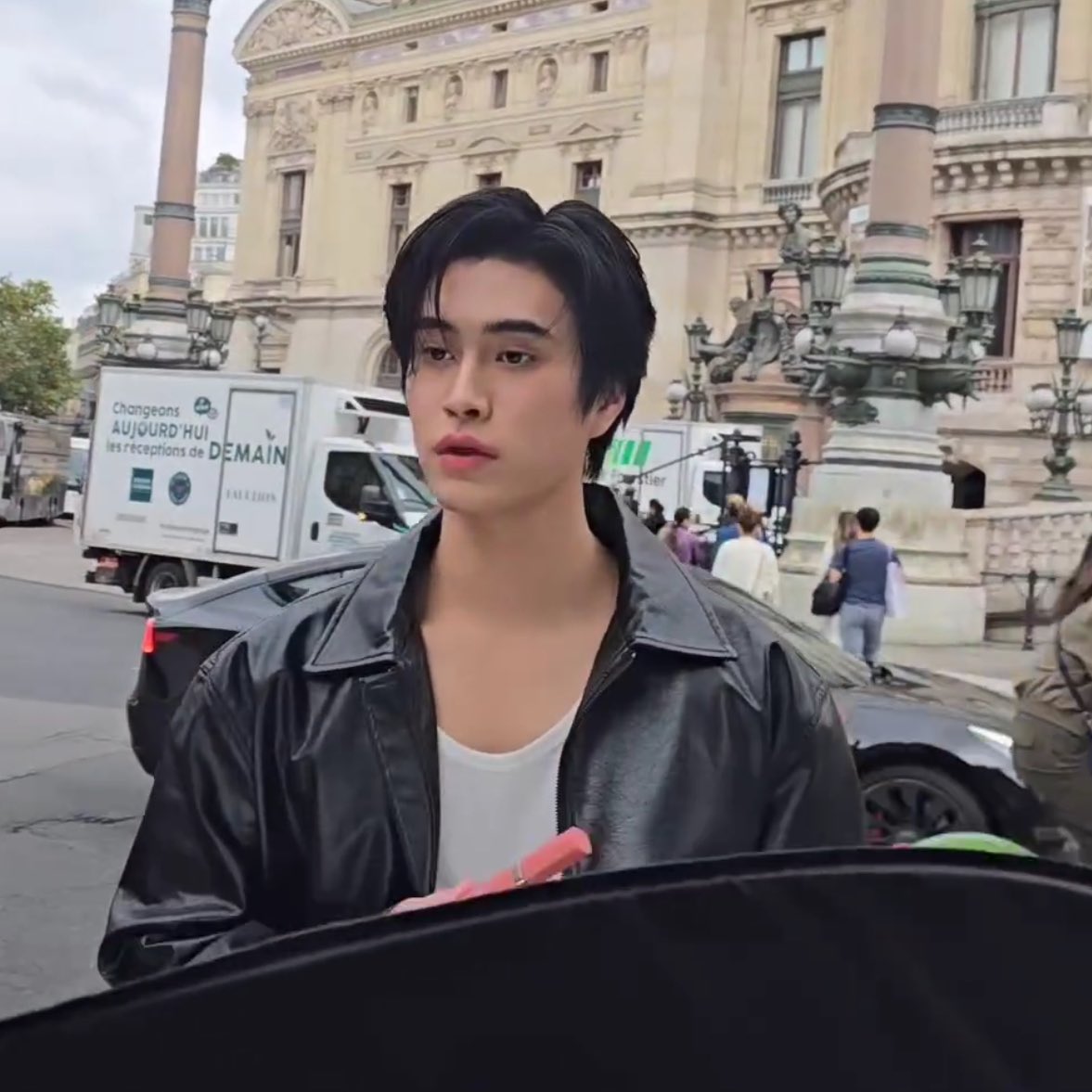 Fah_Jir's tweet photo. ประมาณว่าไม่ได้ตั้งใจจะหล่อเป็นพิเศษ แต่ดันหล่อเป็นพิเศษ

#LOrealParisTHXGemini
#LOrealParisTH @LOrealParisTH 
#LeDefileLOreal #LeDefileLOrealTH
#WorthIt #LOrealParisSkincare
#Gemini_NT @gemini_ti https://t.co/IDRQAEt1W4
