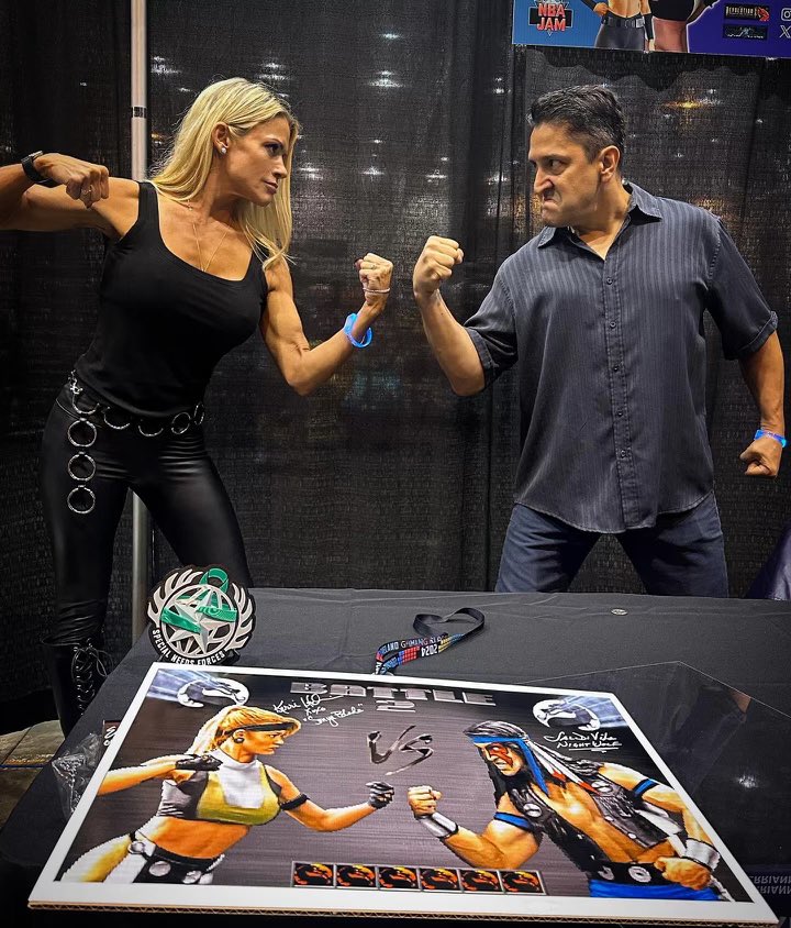 noobde's tweet image. Sonya vs Nightwolf
@KerriAnnGallery vs @Sal_DiVita 

@GameOnCleveland @RaidenScience
