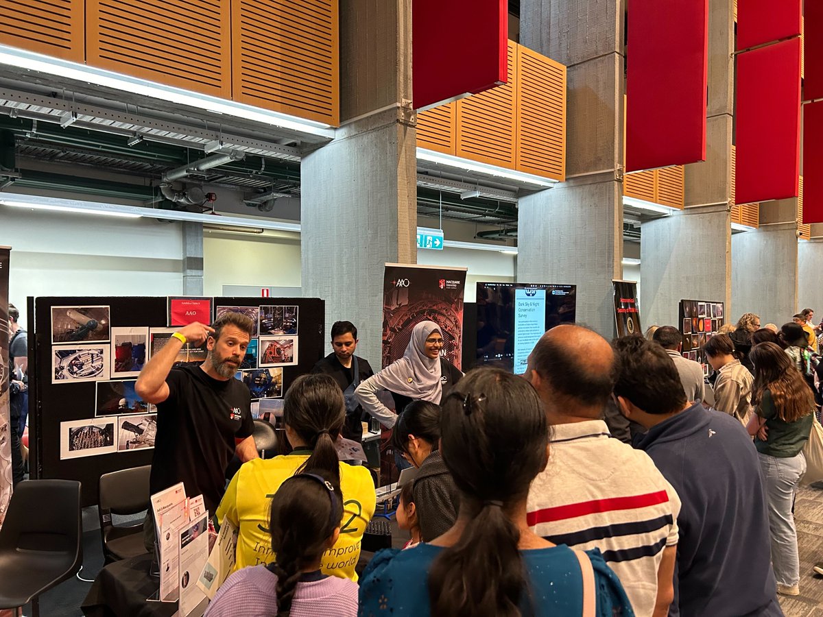 We had an amazing time at the #AstronomyOpenNight <a href="/Macquarie_Uni/">Macquarie University</a> last Saturday!  Many curious minds stopped by our AAO booth, and we loved sharing the wonders of astronomy and optical instrumentation with everyone. Thanks to all who joined us! 🌟