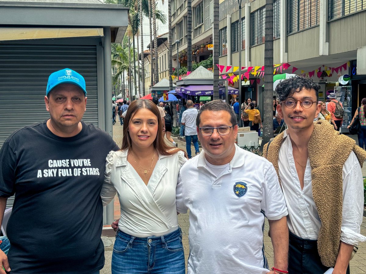 PazConsejo's tweet photo. En el marco del #MesporLaPaz2024  nuestros consejeros @OswaldoZapataM1  y @johnfermesa estuvieron en la celebración del #DiaInternacionalDeLaPaz en #Medellín https://t.co/YoqCFBZgK9