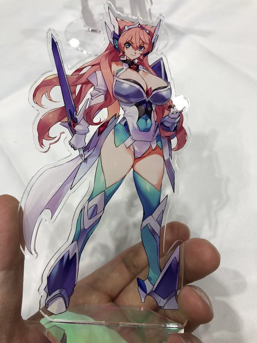 ねぐれすこさんのマリアアクスタ…めっっっっちゃいい🥰 