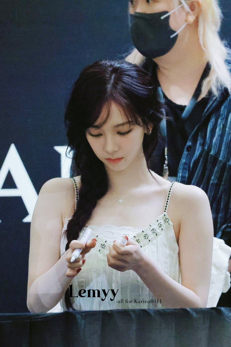 Lemyybluu0411's tweet photo. 240923
#aespa  #에스파 
#카리나 #KARINA #カリナ https://t.co/FyaNSSMBjm