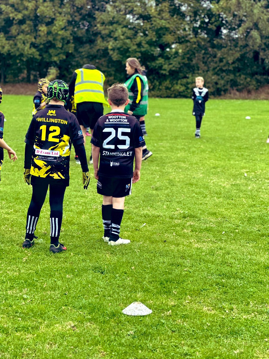 JayBlufc's tweet photo. #VB25 😉 watched my lads first rugby game yesterday! https://t.co/XC6pv4Mrwn