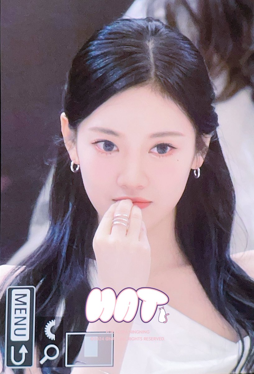 240923
이 얼굴로 한번 살아보고 싶다…

 #aespa #닝닝 #宁艺卓 #에스파
 #NINGNING