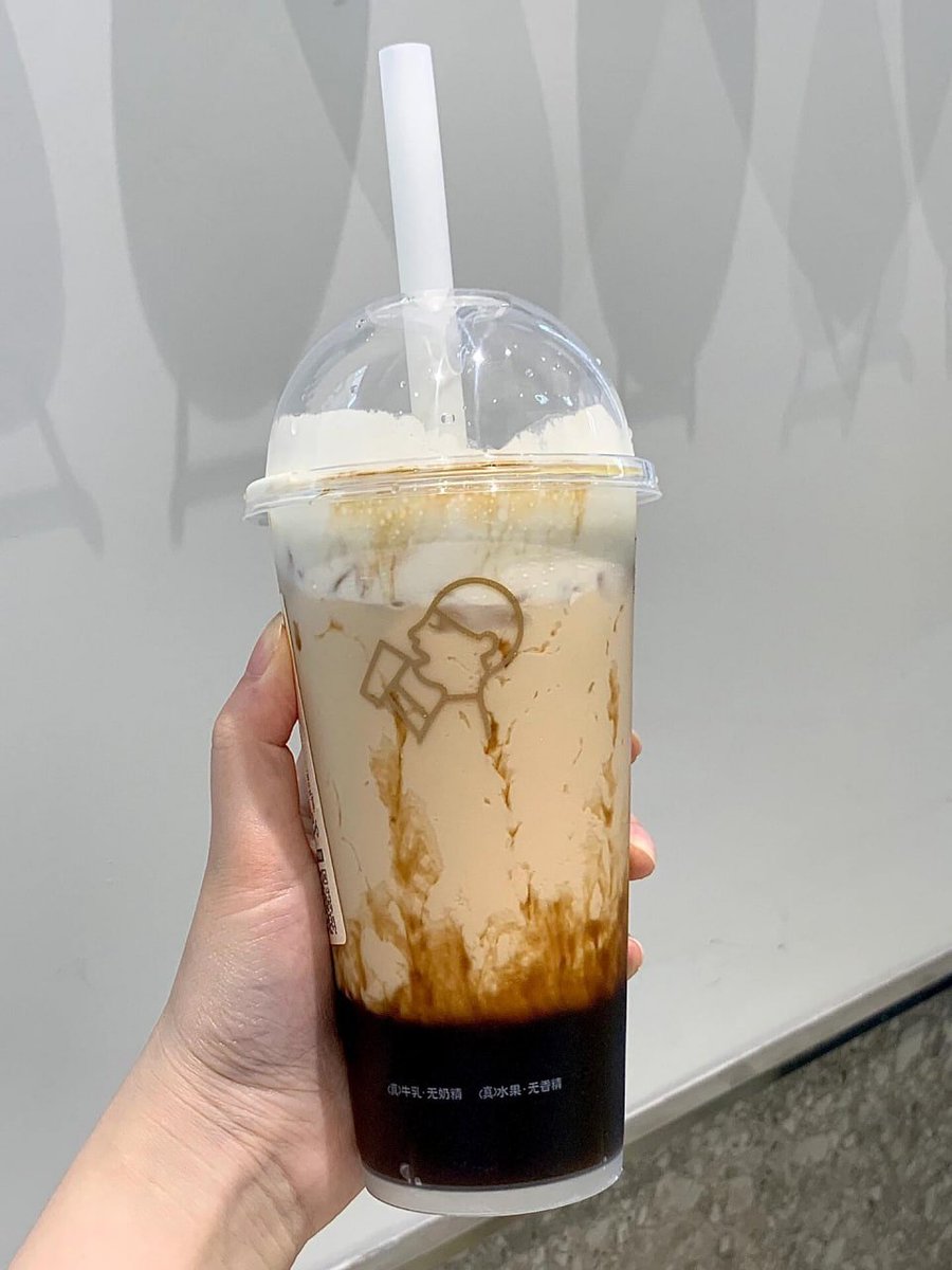나는 매일 아침 밀크티와 커피 한 잔을 마시는 것을 좋아합니다. 
#커피