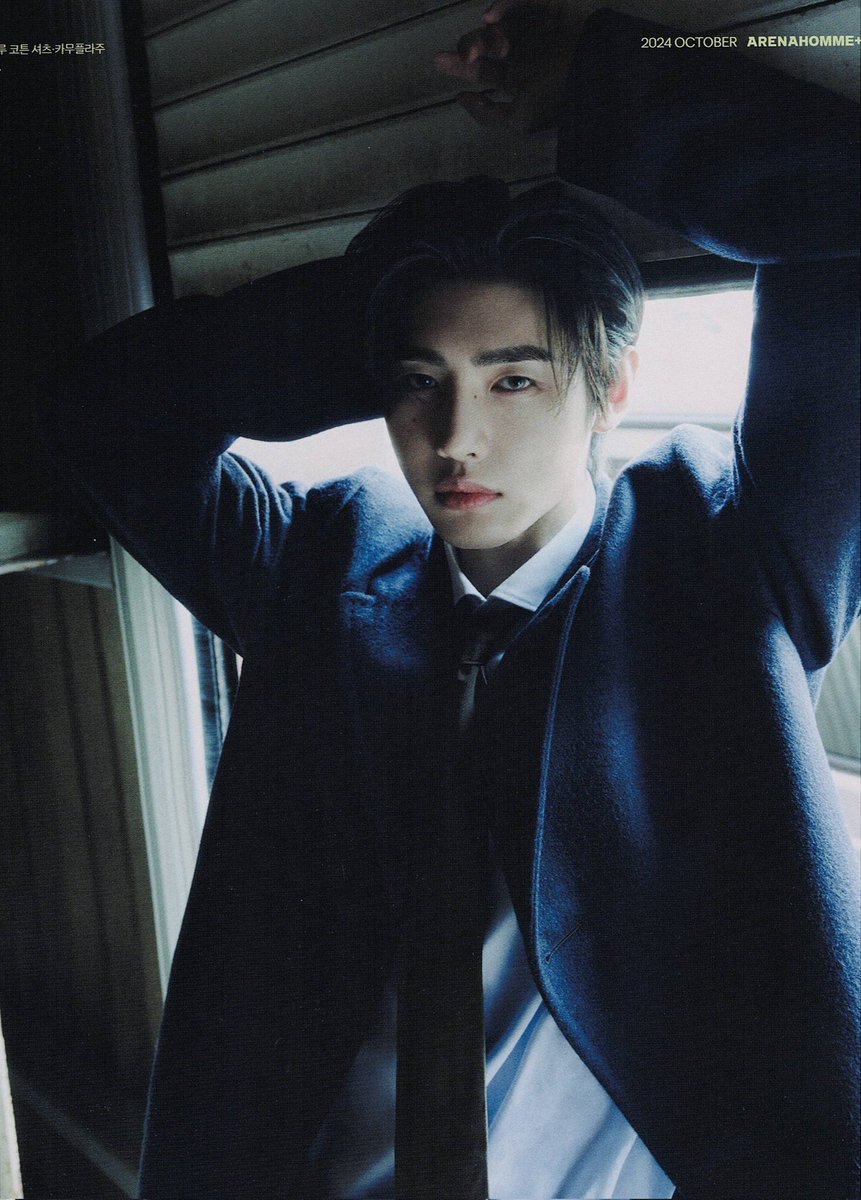ARENA 옴므 잡지 스캔본 

#성훈 #SUNGHOON