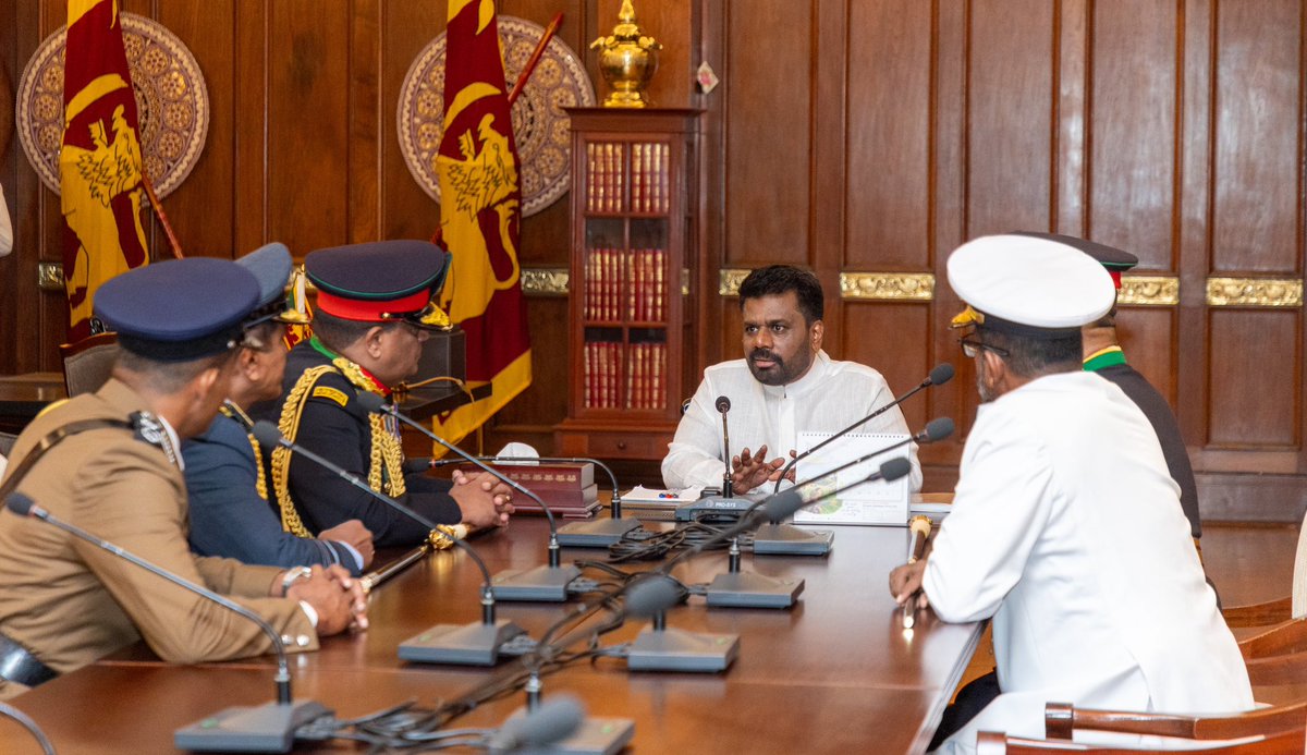 anuradisanayake's tweet image. This morning (23rd), I took oath as the 9th Executive President of the Democratic Socialist Republic of Sri Lanka in the presence of Chief Justice Jayantha Jayasuriya at the Presidential Secretariat.

I promise to fulfill your responsibility to usher in a new era of Renaissance…