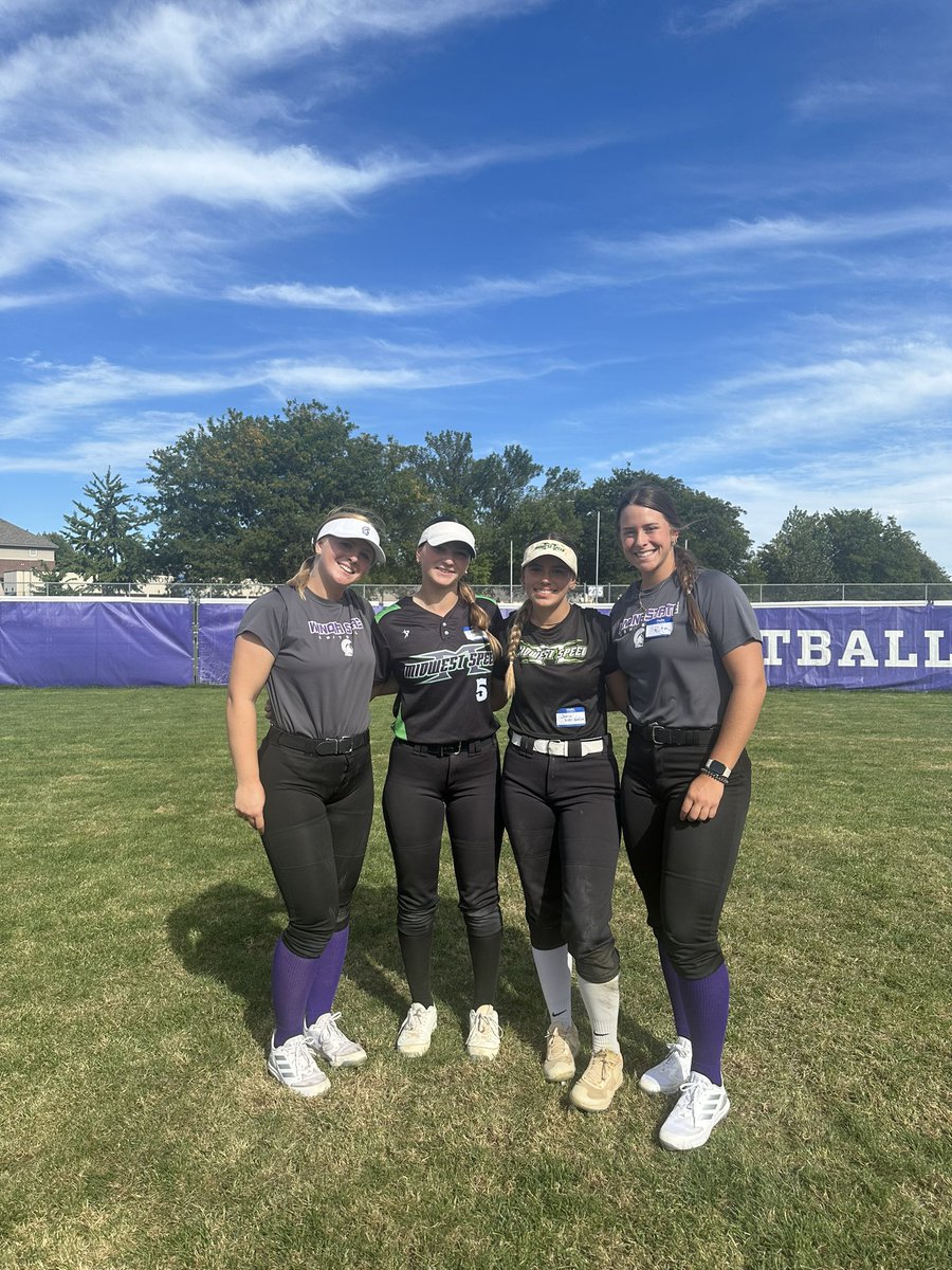 jessdittel's tweet photo. What a great day for a @WinonaStateSB camp! Thank you @CoachGregJones1 @AliNowak4 and @ann_smo98 as well as the players! Hope to be back soon! https://t.co/gF7j97S7X3